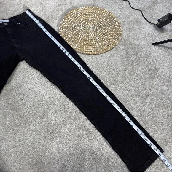 Zara Split Hem Slim Jeans Black High-Rise Full Length Straight Leg Size 6 - Picture 15 of 16